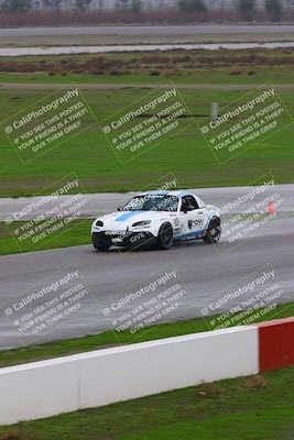 media/Jan-14-2023-CalClub SCCA (Sat) [[d2757389b8]]/Group 1/Qualifying (Front Straight)/